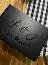 Load image into Gallery viewer, Whiskey Decanter Personalized