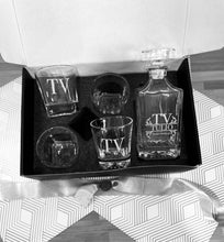 Load image into Gallery viewer, Whiskey Decanter Personalized