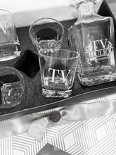 Load image into Gallery viewer, Whiskey Decanter Personalized