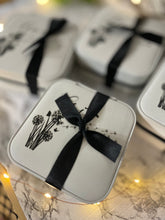 Load image into Gallery viewer, Jewelry Leather Box