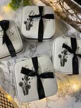Load image into Gallery viewer, Jewelry Leather Box